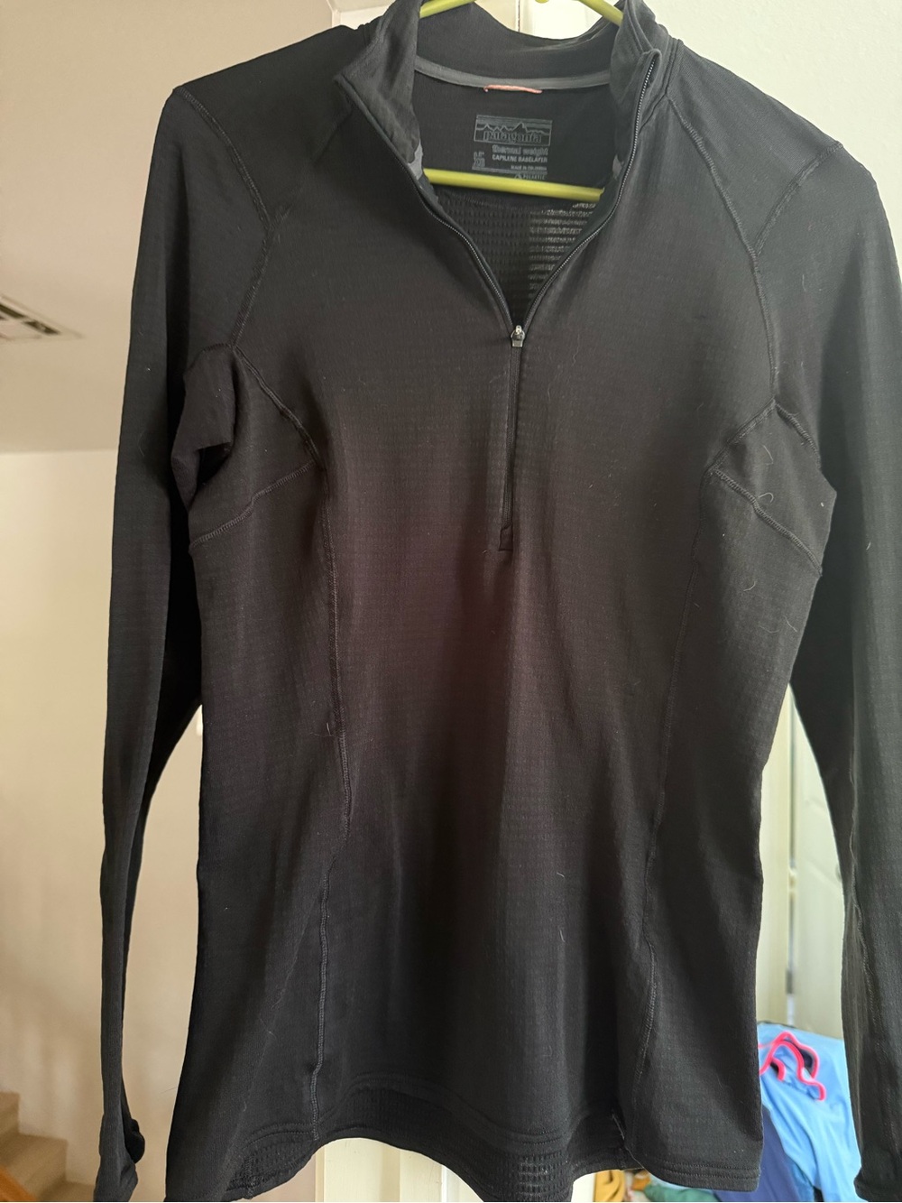 Patagonia thermal weight Capilene quarter zip top